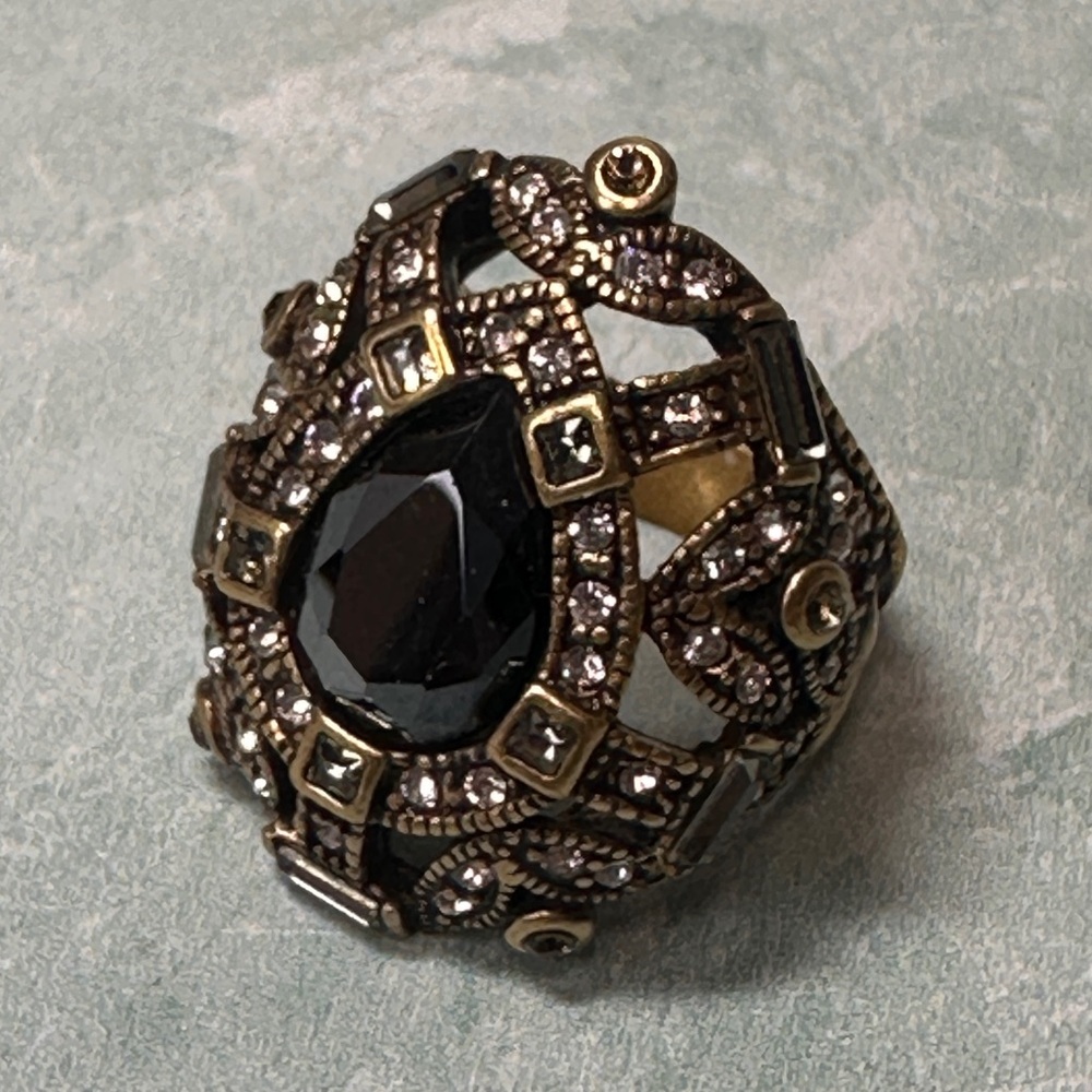 Heidi Daus Black and Bronze Tone Art Deco Style Cocktail Ring Size 8